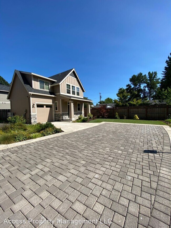 Foto del edificio - 3 br, 1.5 bath House - 616 W Sherman St