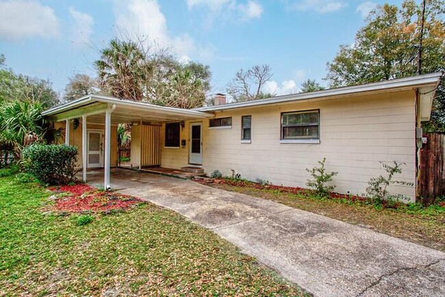 Building Photo - 2415 Marble Dr
