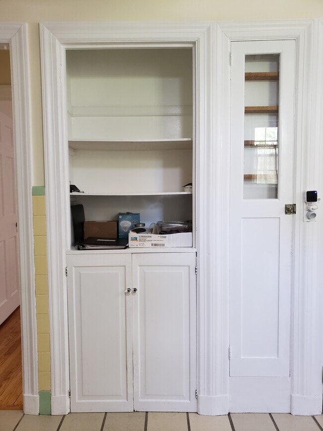 Photo - 13 Hackett Cir N House