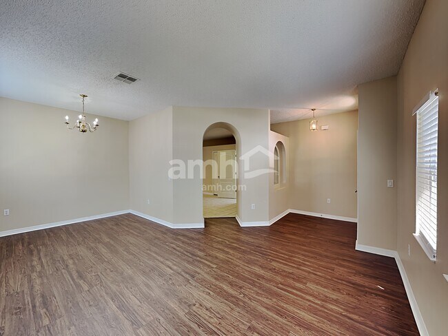 Foto del edificio - 9955 Shadow Creek Dr