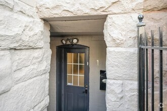 Building Photo - 2106 O St NW