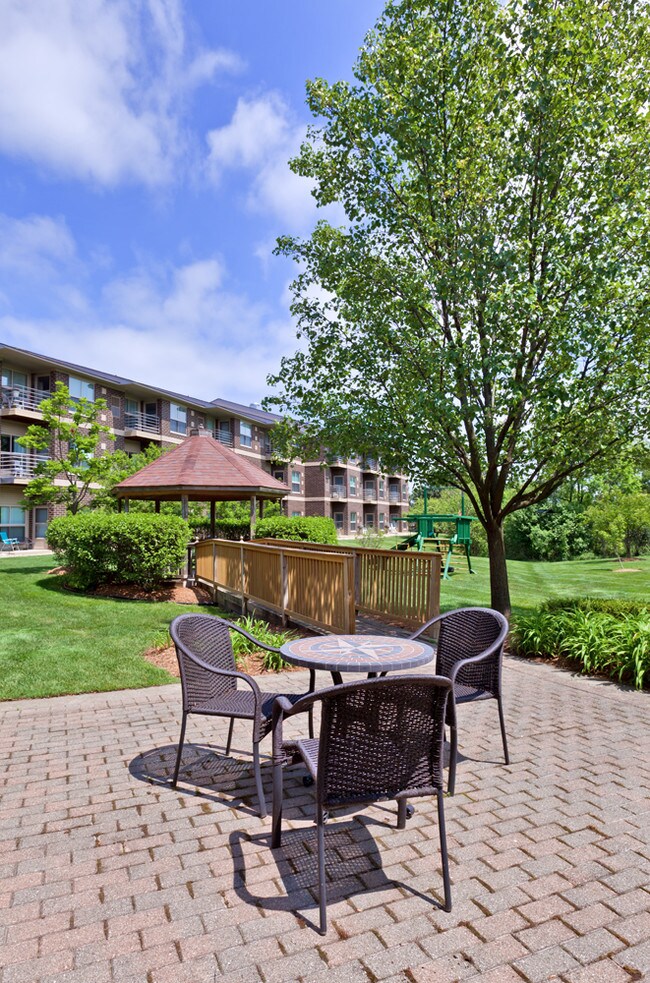 Lillian & Samuel Hechtman Senior Apartments Apartments West