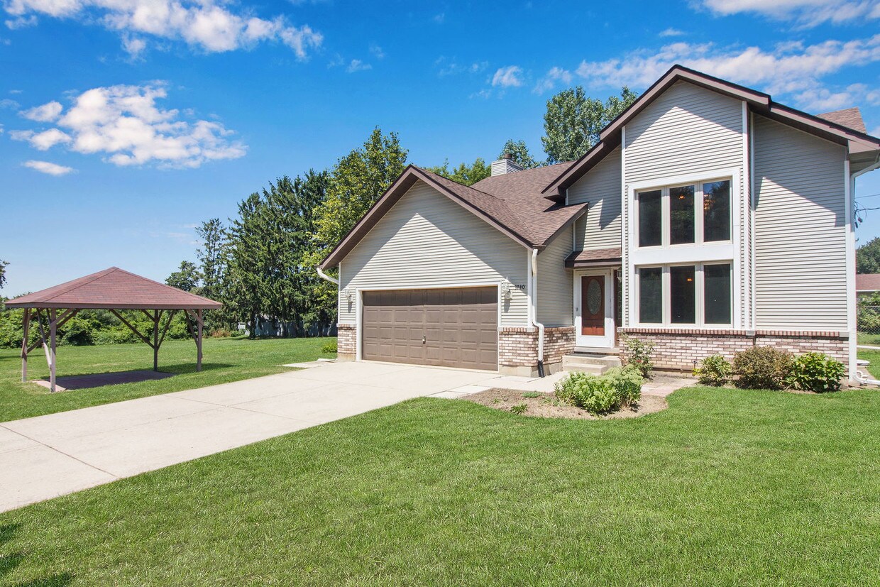 Foto principal - 3740 Highland Ave