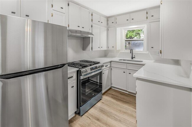 Foto del edificio - 1101 W Mary St