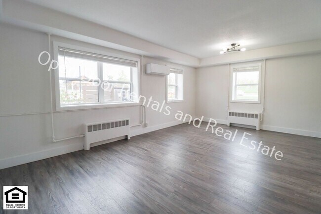 Building Photo - 1823 Griswold Dr