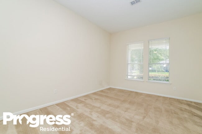 Building Photo - 4094 S Victoria Lakes Dr
