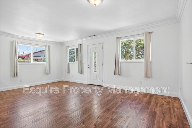Foto del edificio - 1218 N Olive St