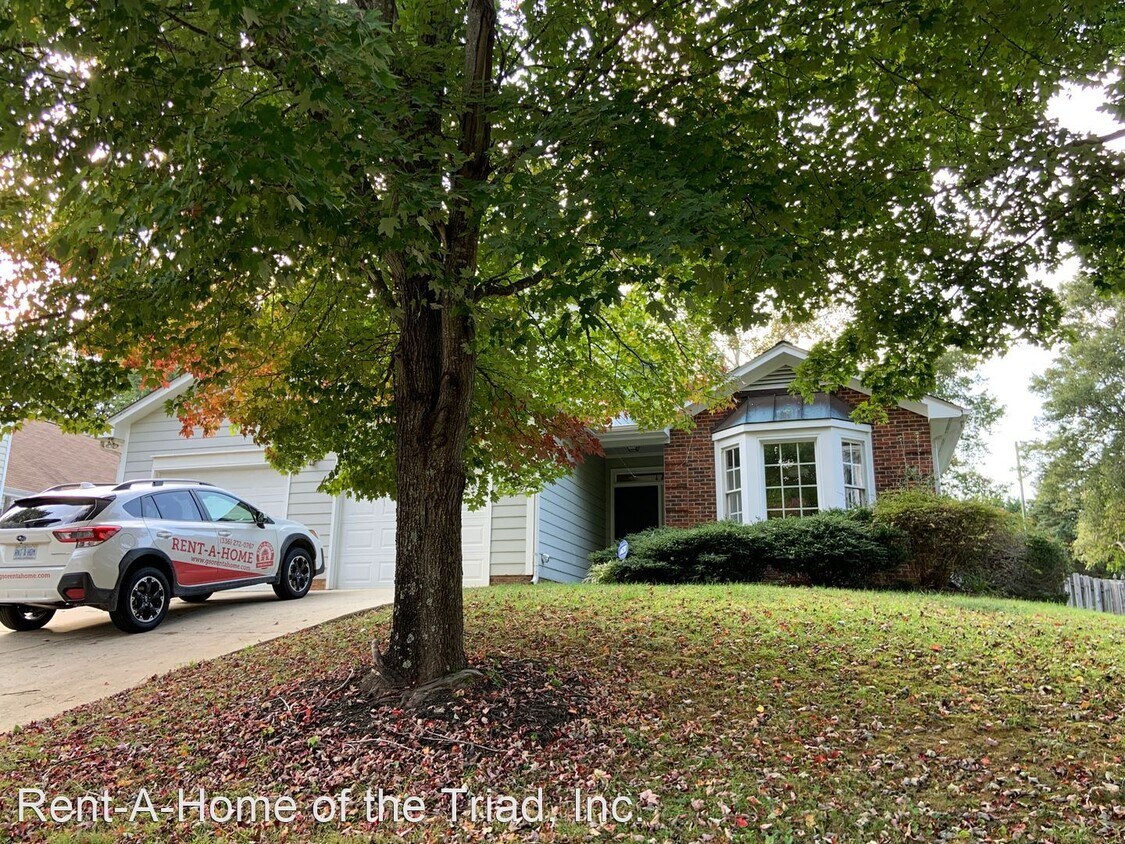 Foto principal - 3 br, 2 bath House - 3308 Stable Ct