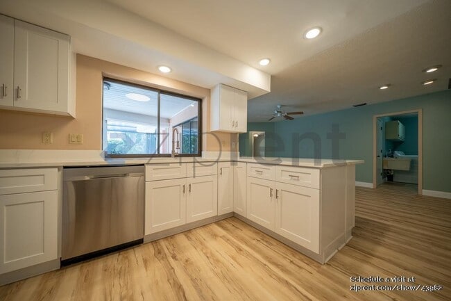 Building Photo - 1774 Whiskey Creek Dr