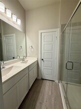 Building Photo - 3422 Trl Vw Dr