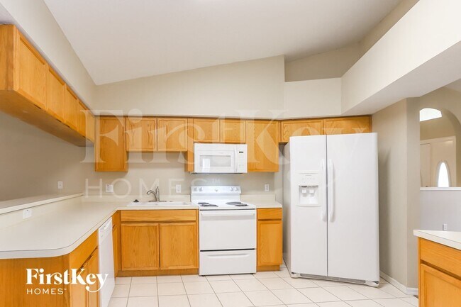 Building Photo - 4411 Blantyre Pl