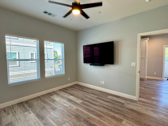 Building Photo - New Construction, All Solar, Three Bed, Th...
