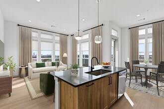 Building Photo - The Buckley