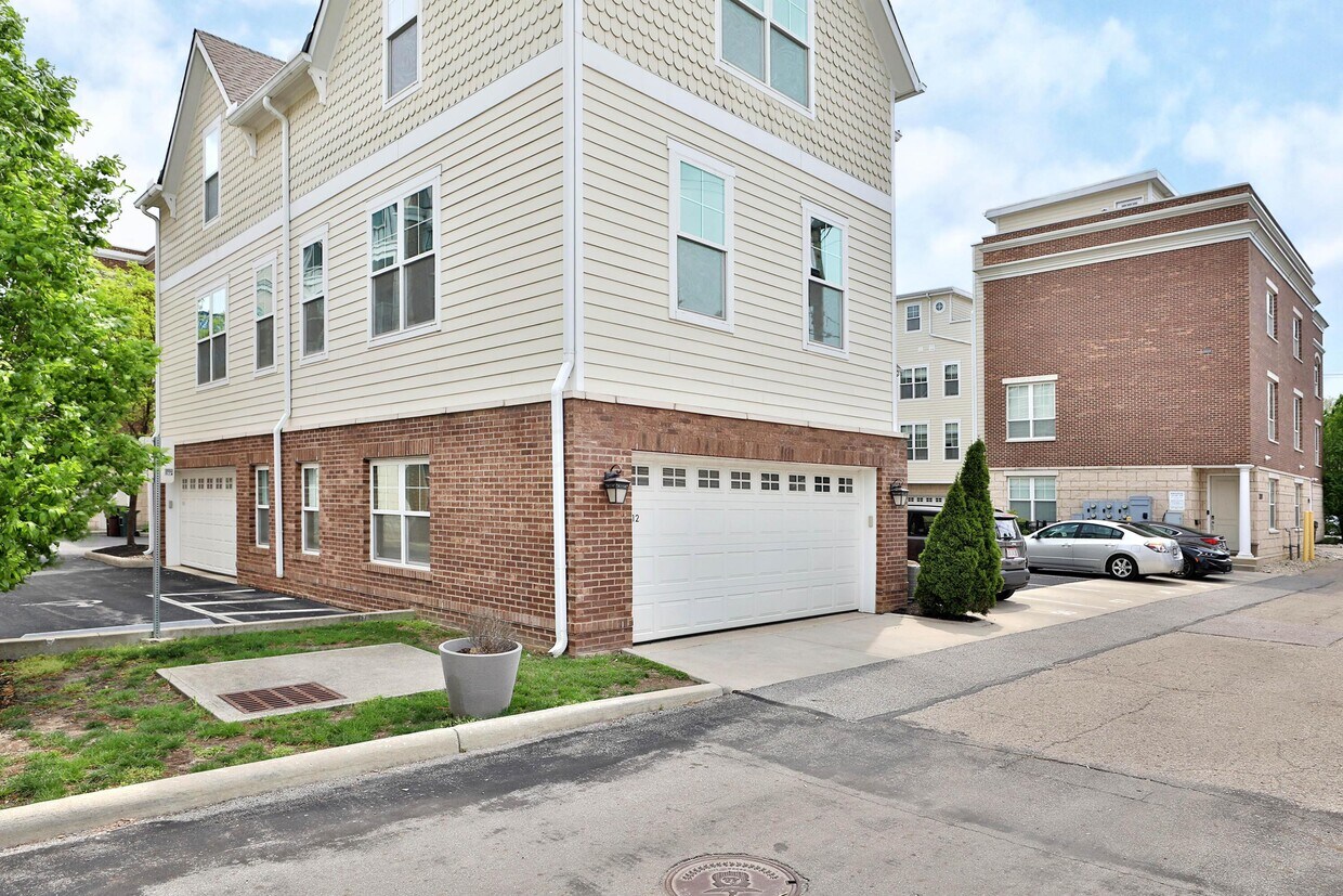Foto principal - 1012 Ewing Alley
