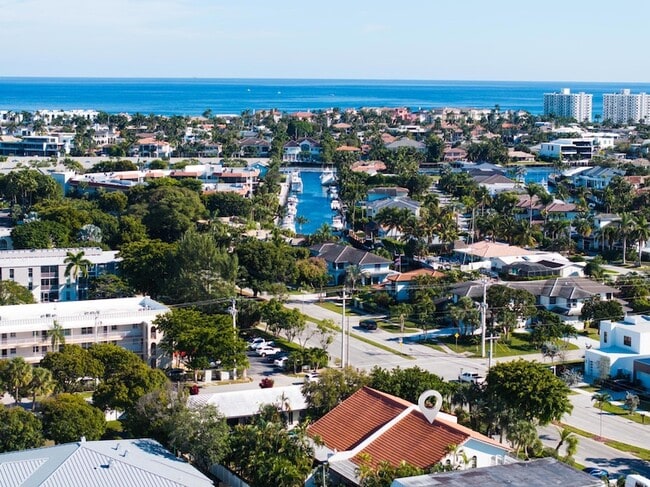 Photo - 665 Jeffery St House