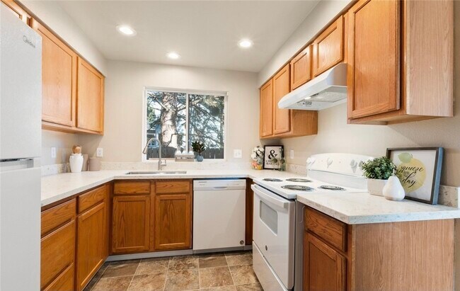 Foto del edificio - 630 6th Ave S