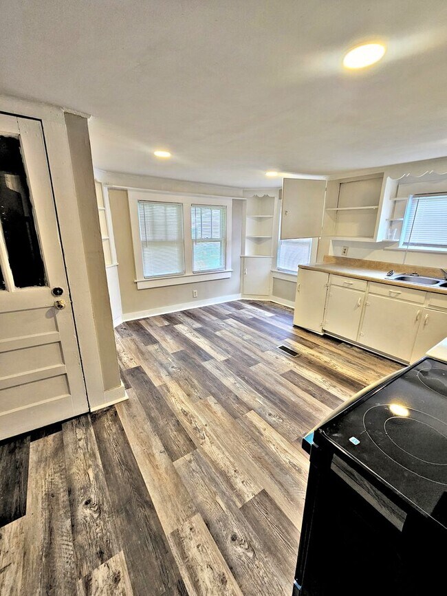 Foto del edificio - HOUSE FOR RENT - DECATUR