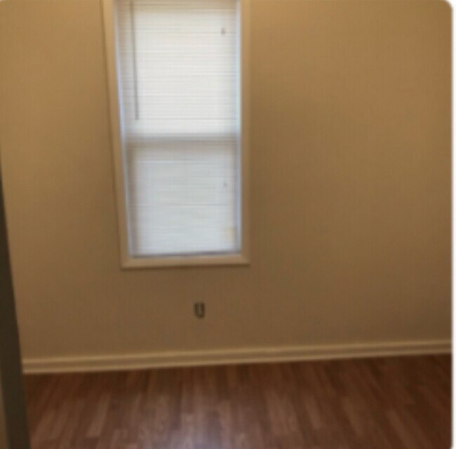 Foto del edificio - 1 Newark Ave