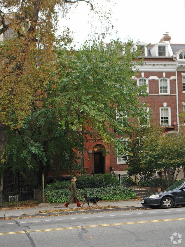 Foto del edificio - 1702 16th St NW