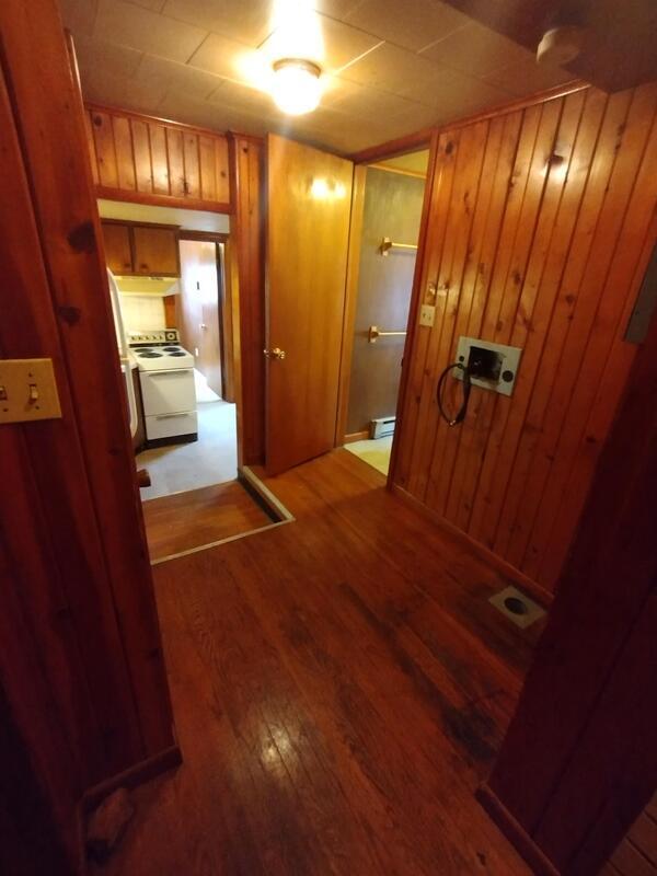 126 4th St SW, Strasburg, OH 44680 Condo for Rent in Strasburg, OH