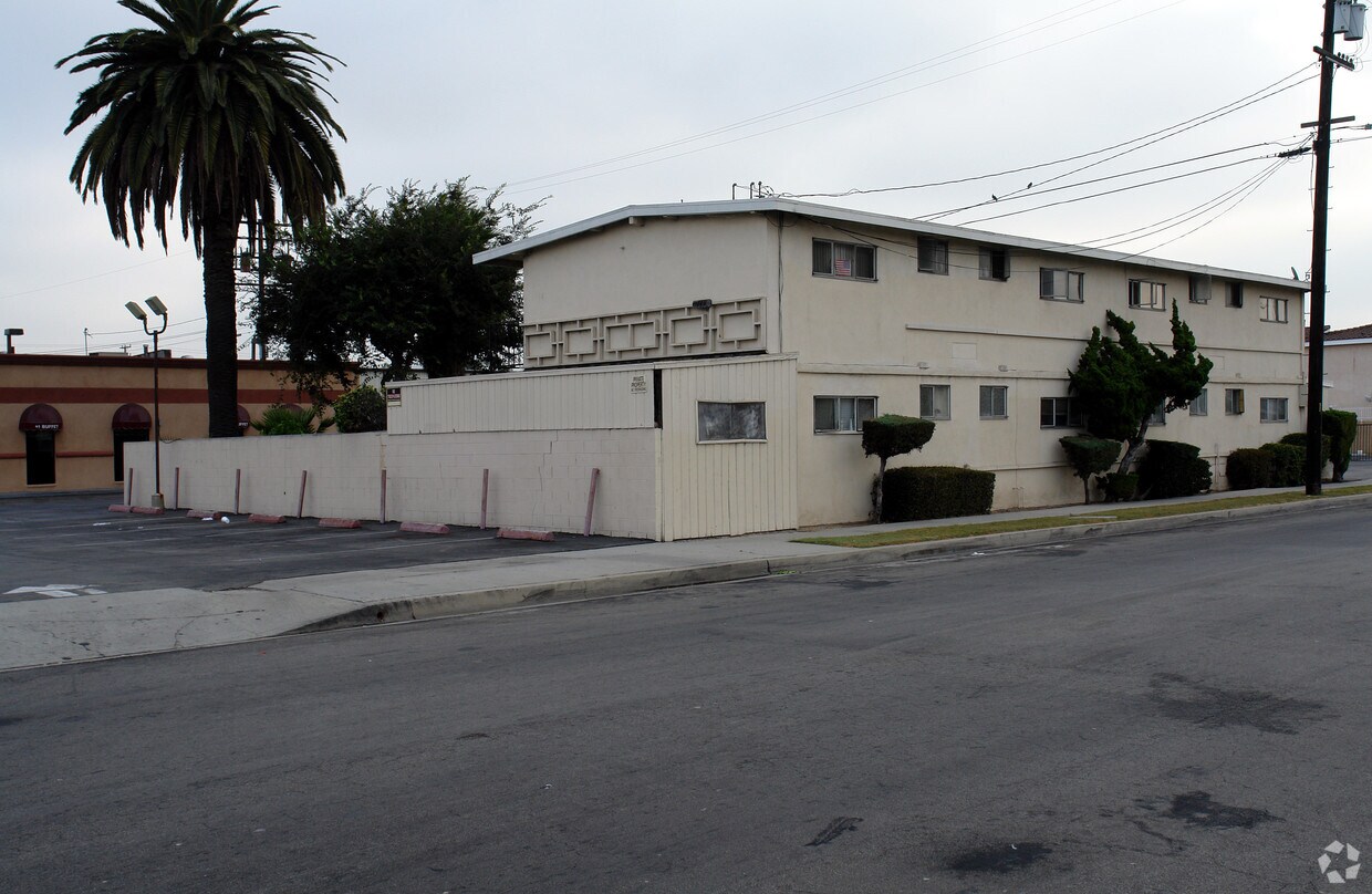 14428 Hawthorne Blvd, Hawthorne, CA 90250 Apartments in Hawthorne, CA