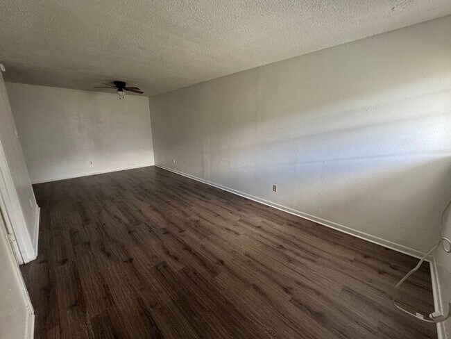 Foto del edificio - 505 Sunset Ln