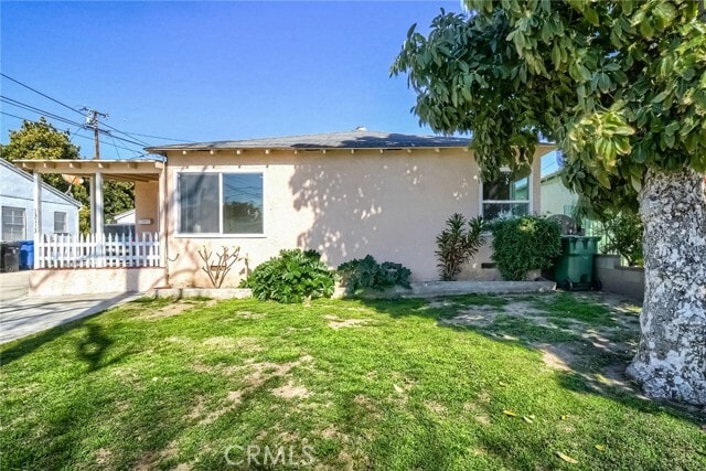 Foto del edificio - 13113 Cullen St