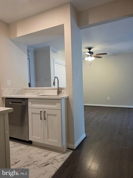 Building Photo - 5767 Rexford Ct