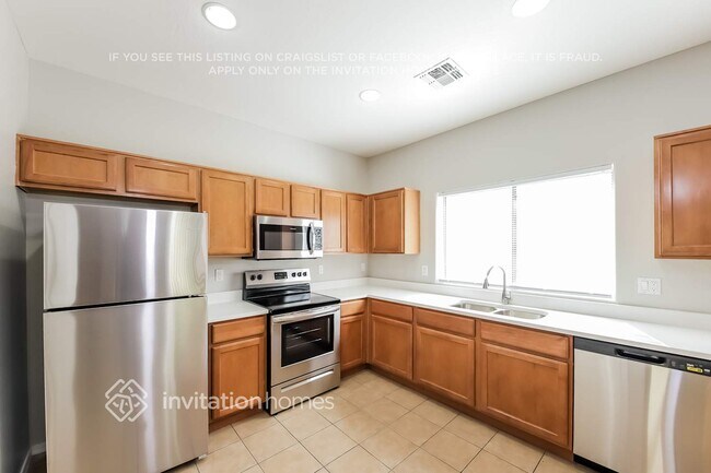 Foto del edificio - 2258 S 88th Dr