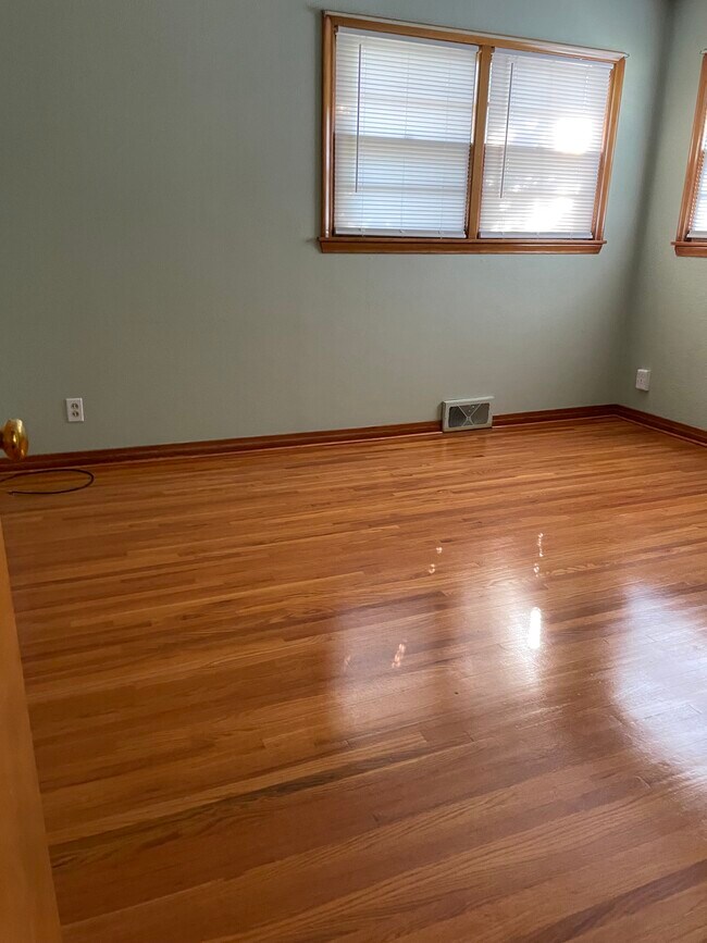 Foto del edificio - 4208 W Chicago St