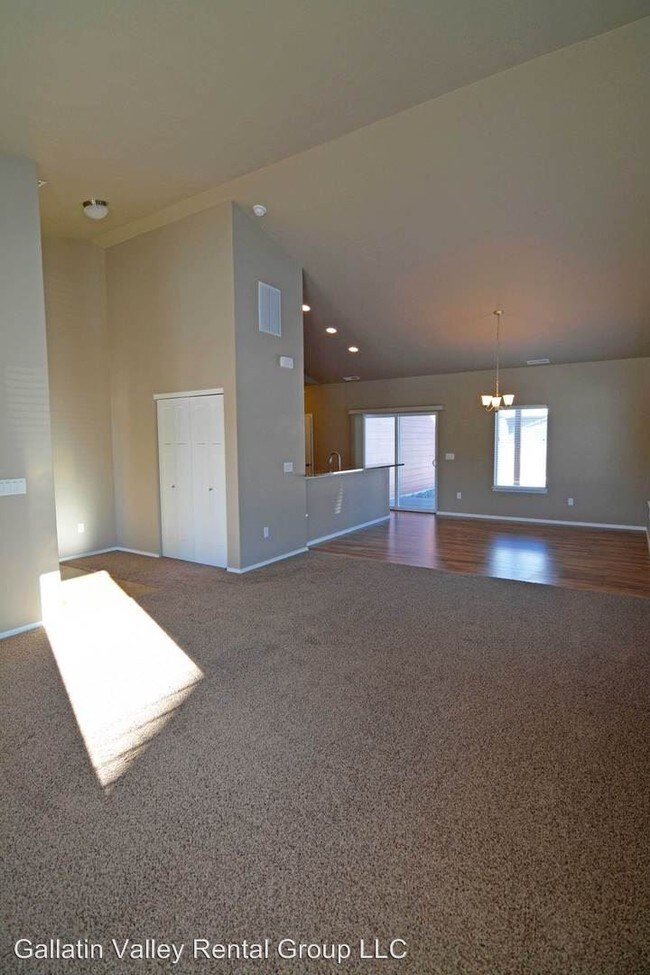 Building Photo - 3 br, 2 bath House - 116 S Reliance Ave