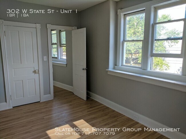 Building Photo - Cozy 1st Floor Apartment!