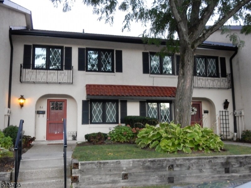 6 Dorado Dr, Morristown, NJ 07960 Townhome Rentals in Morristown NJ