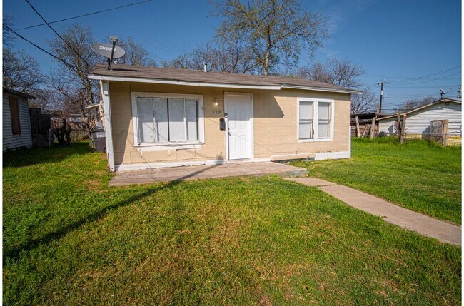 Foto del edificio - Great Home Near AT&T Center and Downtown!