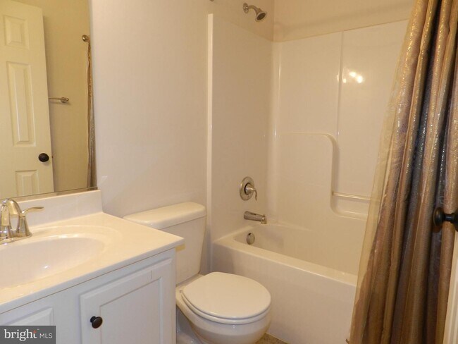 Foto del edificio - 2205 Mallard Landing Dr