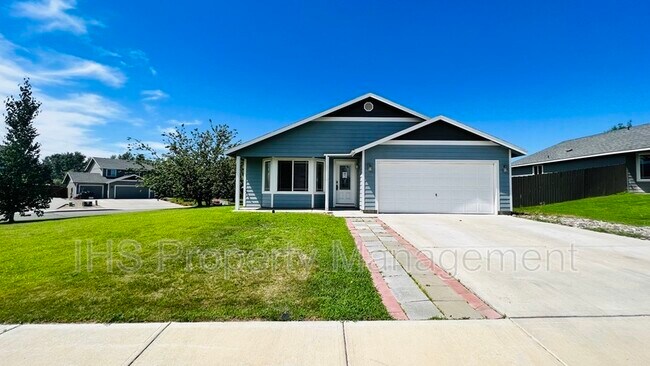 Building Photo - 4010 Dartmoor Ln