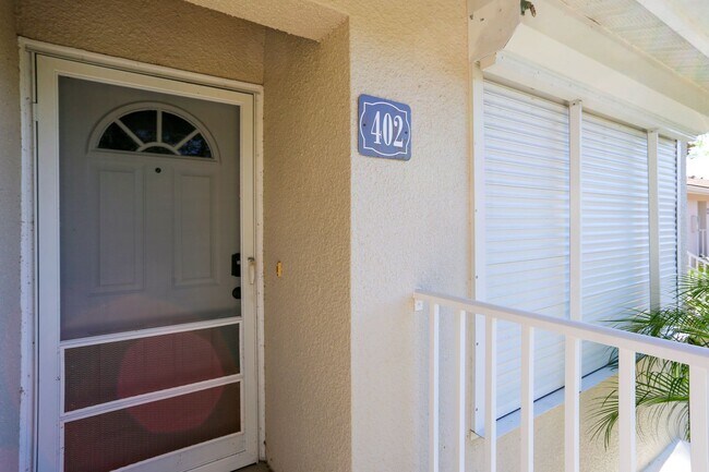 Foto del edificio - ** 3/2 VERY NICE TOWNHOUSE AVAILABLE FOR S...