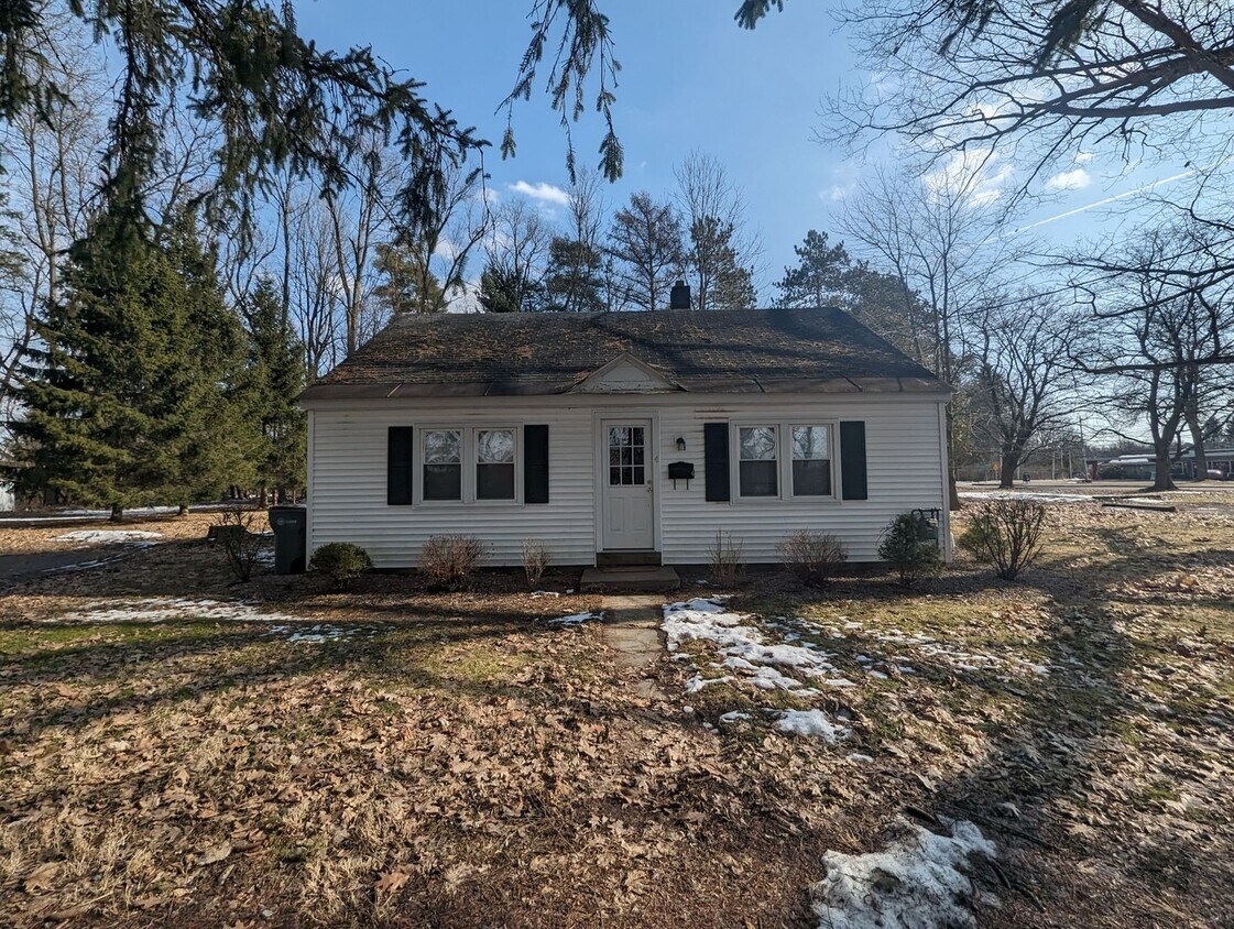 Primary Photo - 4 Mohawk Acres