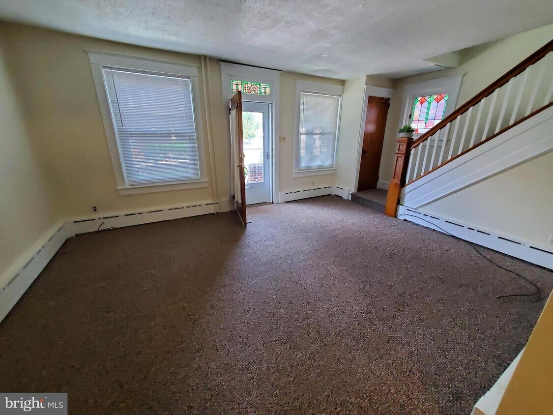 124 E Main St, Fleetwood, PA 19522 House Rental in Fleetwood, PA