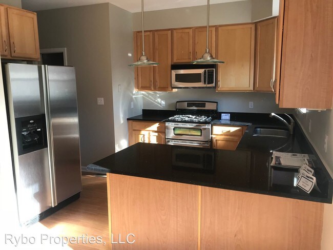 Building Photo - 3 br, 2.5 bath House - 5402 Delmar Blvd