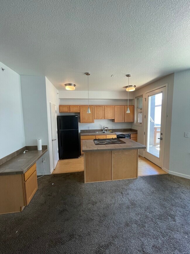 Foto del edificio - 2830 E College Ave