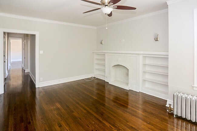 Building Photo - 5158 N Leavitt St