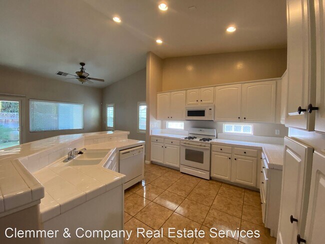 Building Photo - 3 br, 2 bath House - 11609 Privet Place