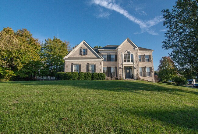 Foto del edificio - 7676 Big Cedar Ct