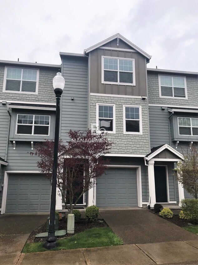 Foto principal - Beautiful Townhome Near Murray Hill & Wash...