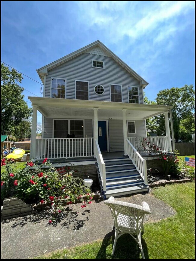 79 Annawon Ave, West Haven, CT 06516 House Rental in West Haven, CT