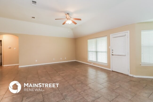 Foto del edificio - 129 Currie Ct