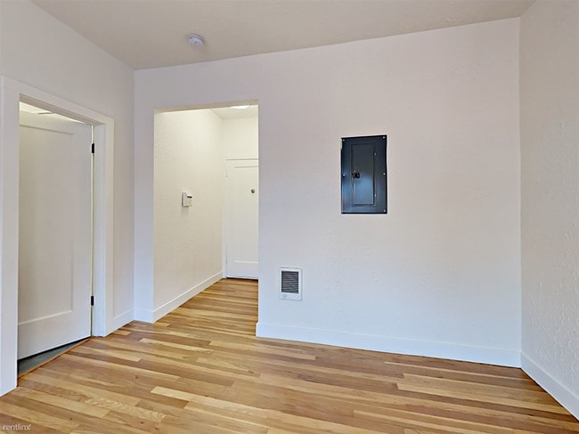 Building Photo - Studio, 1 bath House - 77 Glen Ave Apt 307