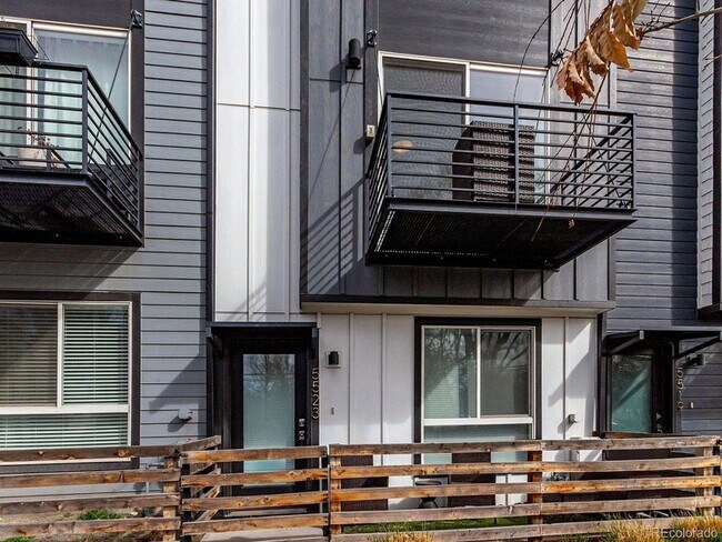 Foto del edificio - 5523 W 10th Ave