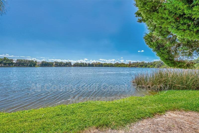 Building Photo - 211 Red Fox Ct
